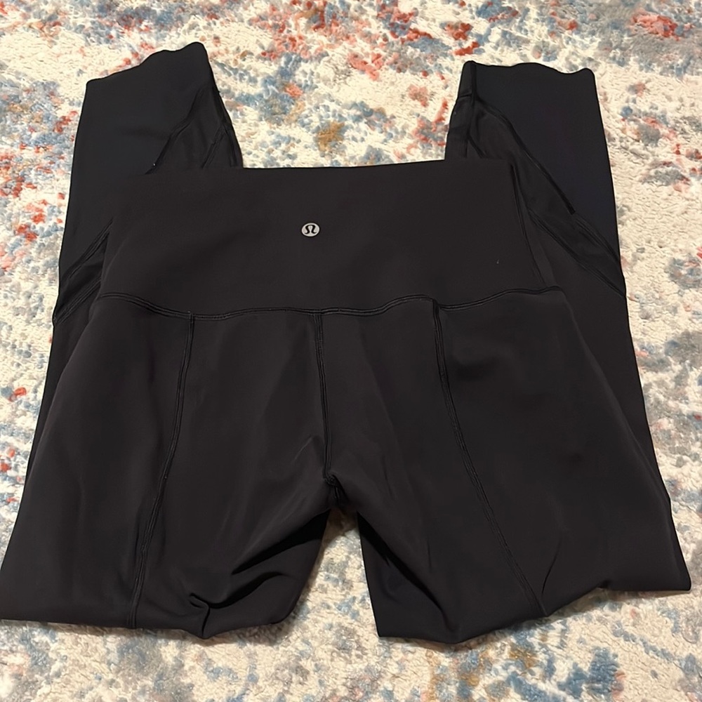Lululemon Scallop leggings